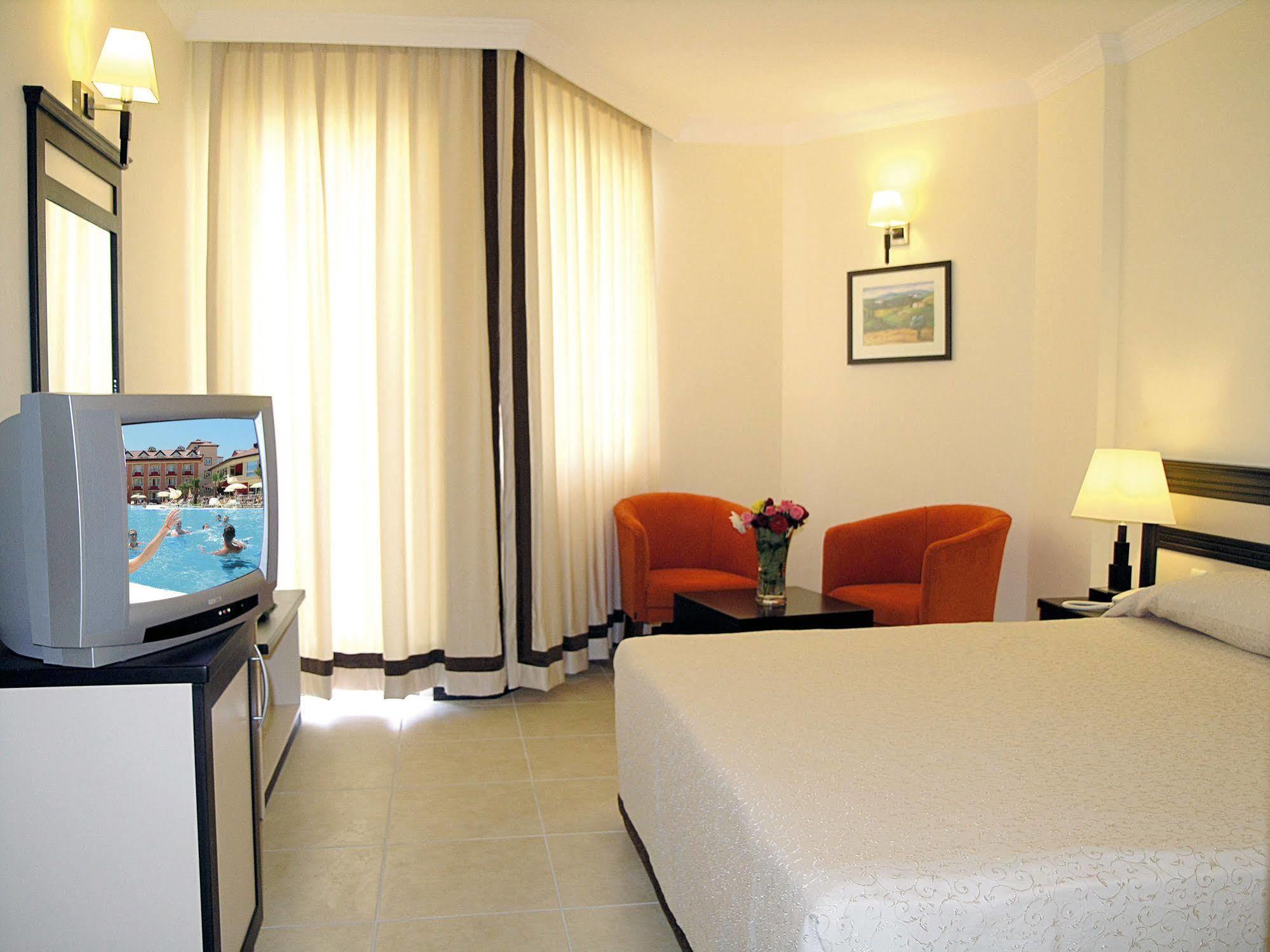 Orfeus Park Hotel Colakli Екстер'єр фото